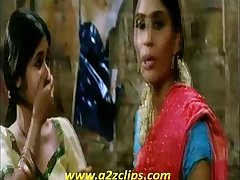 Girls Kissing-Dil Dosti Etc